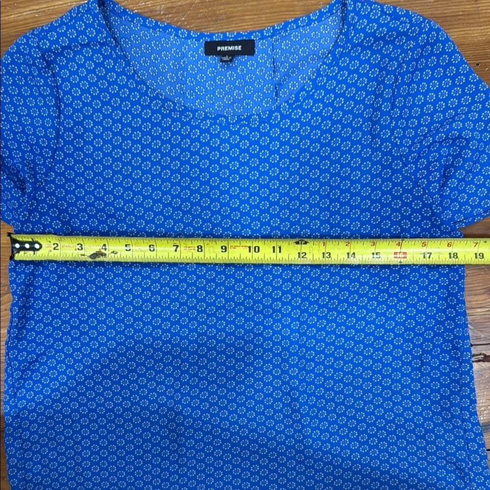 Premise Blue Relaxed Short Sleeve Patterned Blouse Size Small - Picture 3 of 7